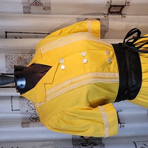 Vintage Yellow Pleat Dress - Picture 2 of 16